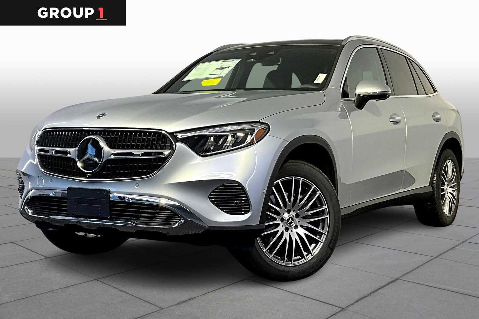 2026 Mercedes-Benz GLC Base's photo