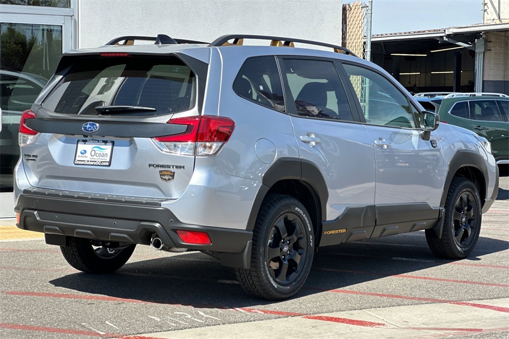 2025 Subaru Forester Wilderness photo 2