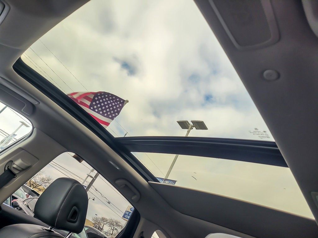 2021 ACURA RDX - Image 11