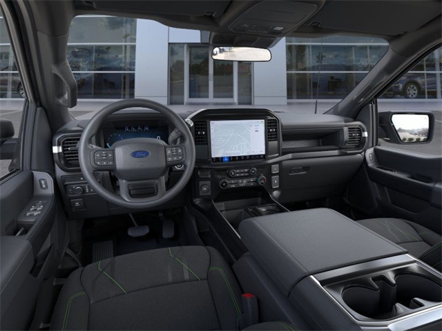 2025 Ford F-150 STX photo 4