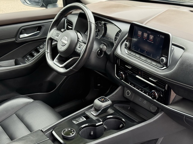 2023 Nissan Rogue SV photo 20