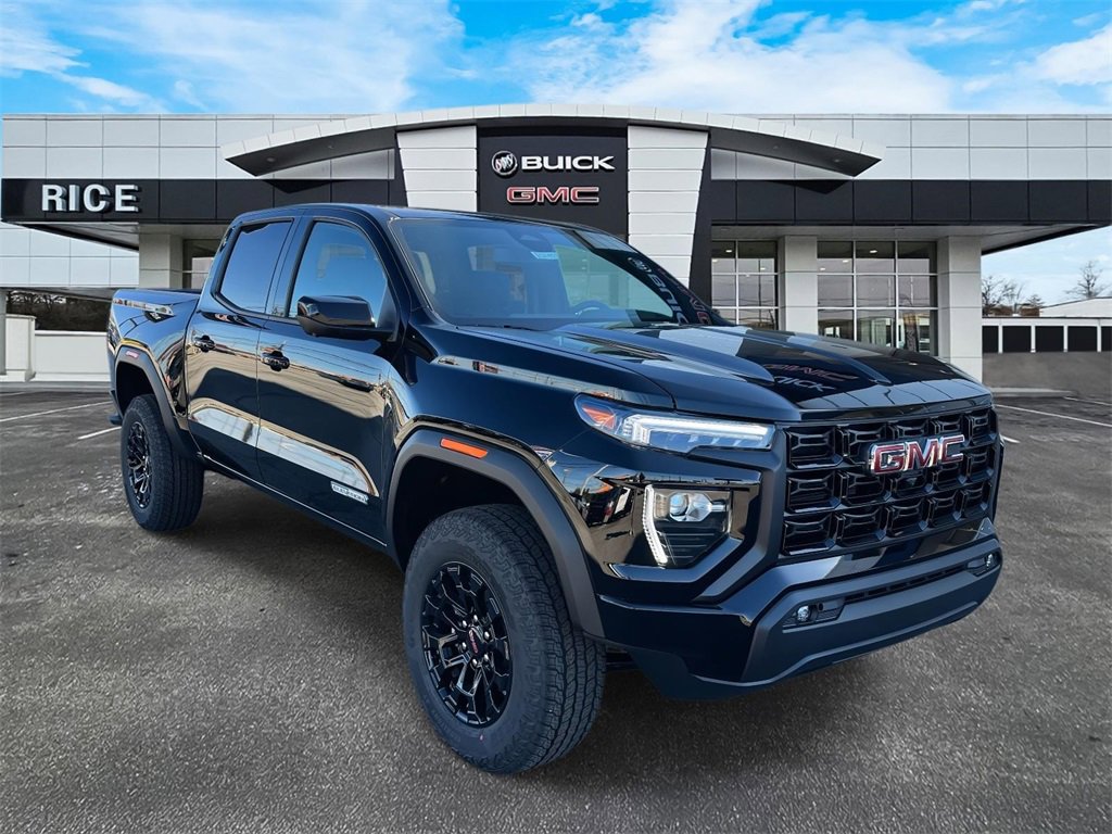 2026 GMC Canyon Elevation's photo