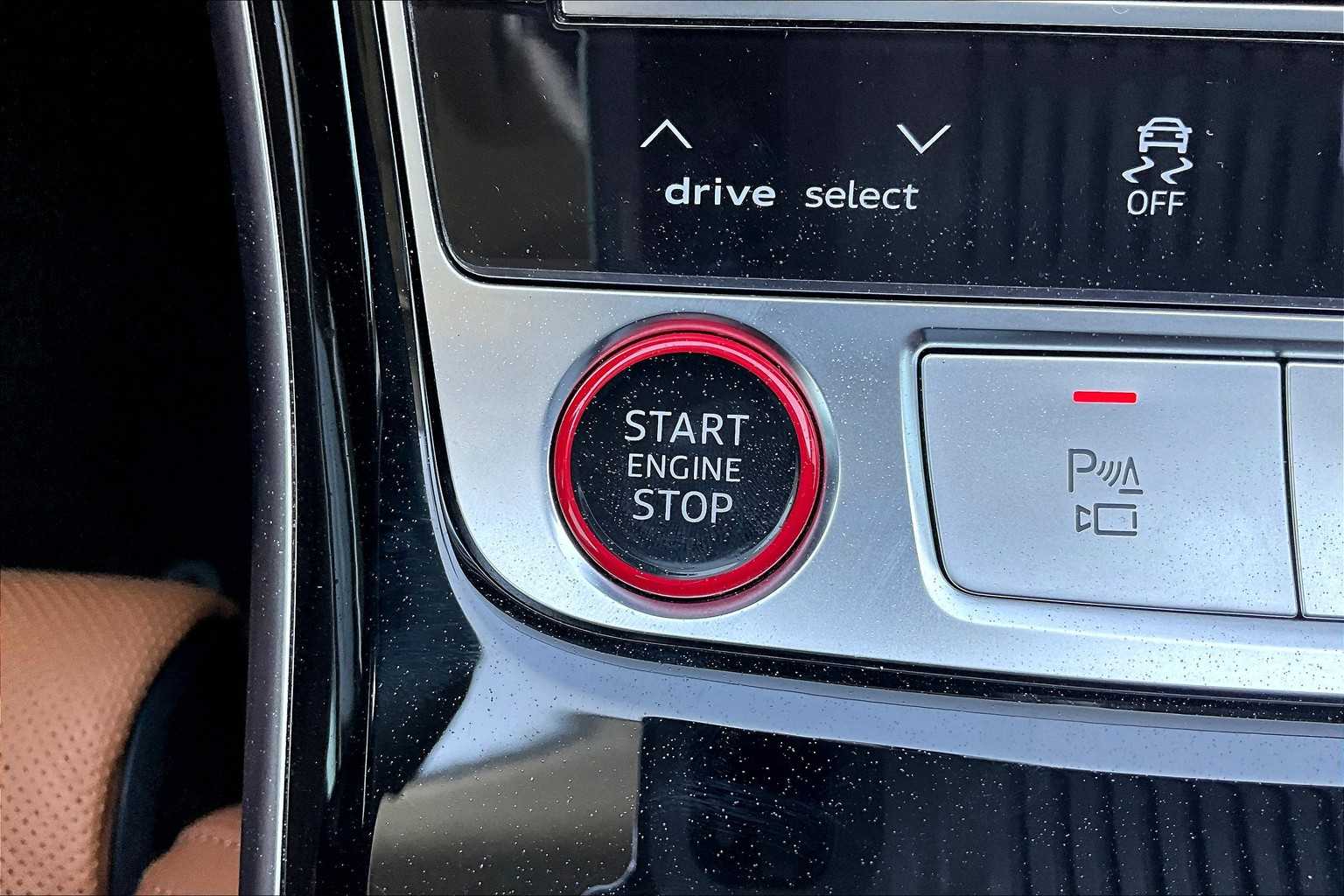 2022 Audi S8 Quattro photo 32