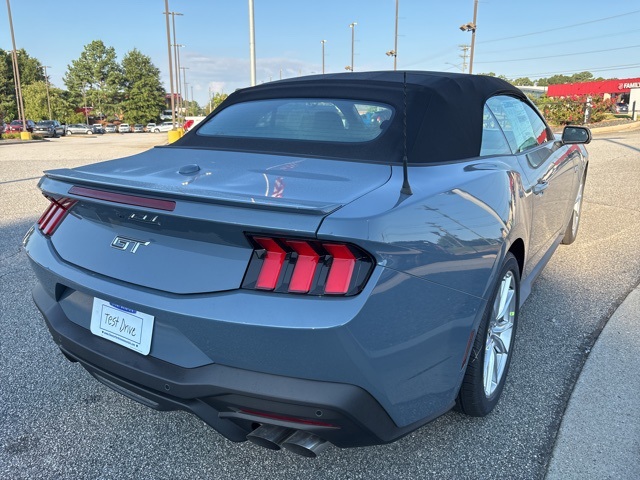 2025 Ford Mustang GT Premium photo 8