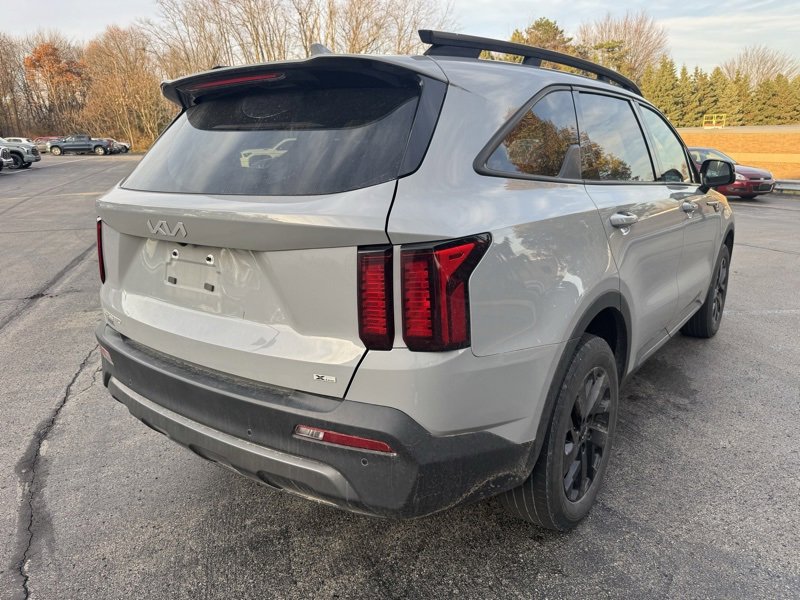 2023 Kia Sorento X-Line S photo 3