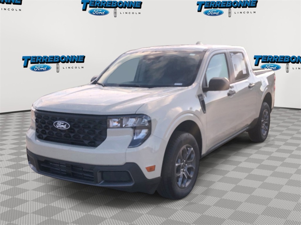 2025 Ford Maverick XLT photo 2