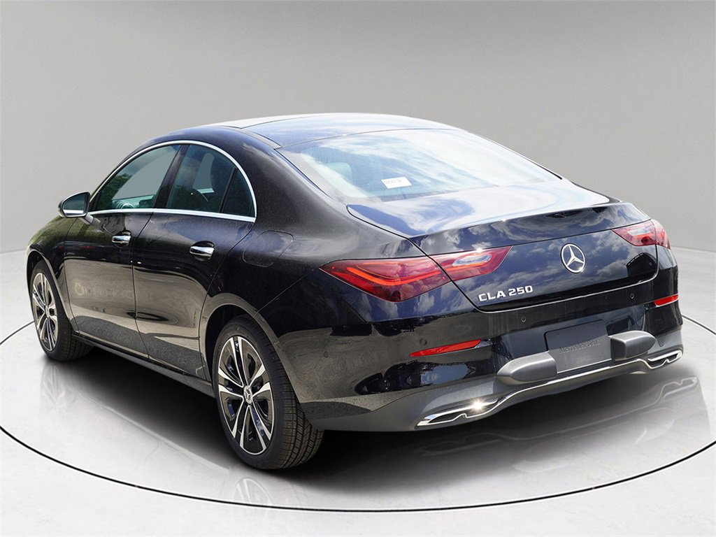 2025 Mercedes Benz CLA 250 photo 4