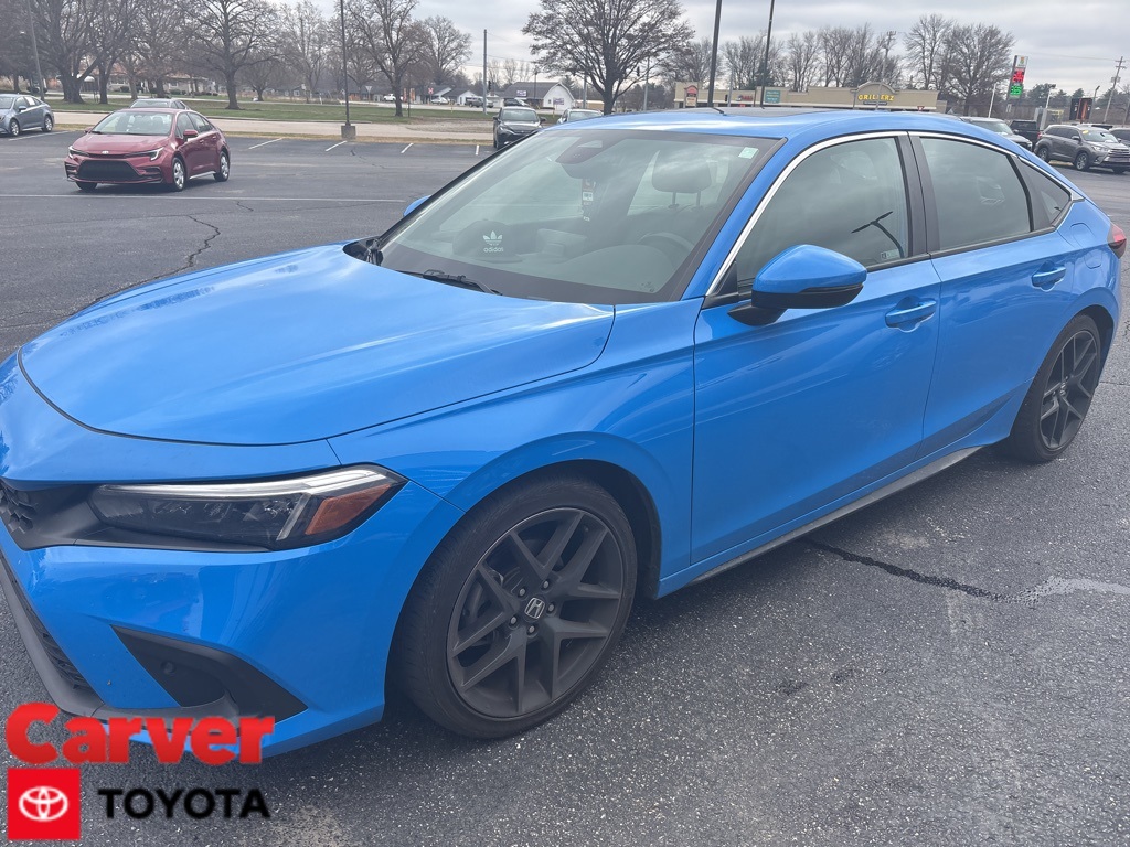 2022 Honda Civic Hatchback Sport Touring's photo