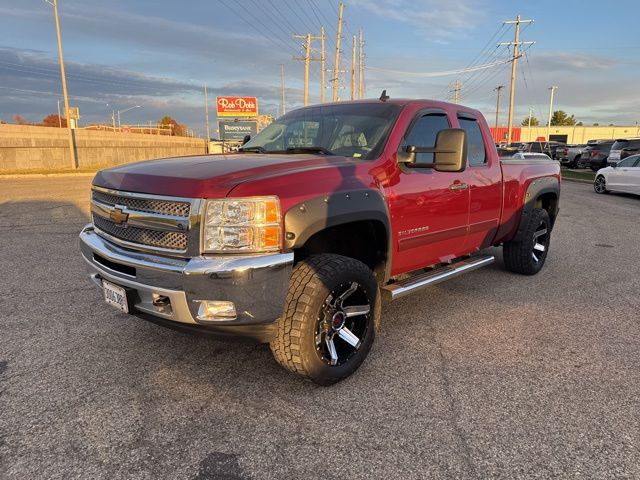 2013 Chevrolet Silverado 1500 LT photo 3