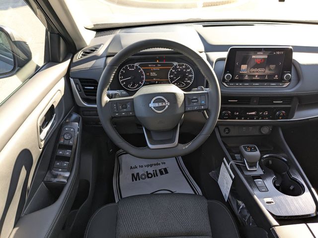 2026 Nissan Rogue SV photo 12