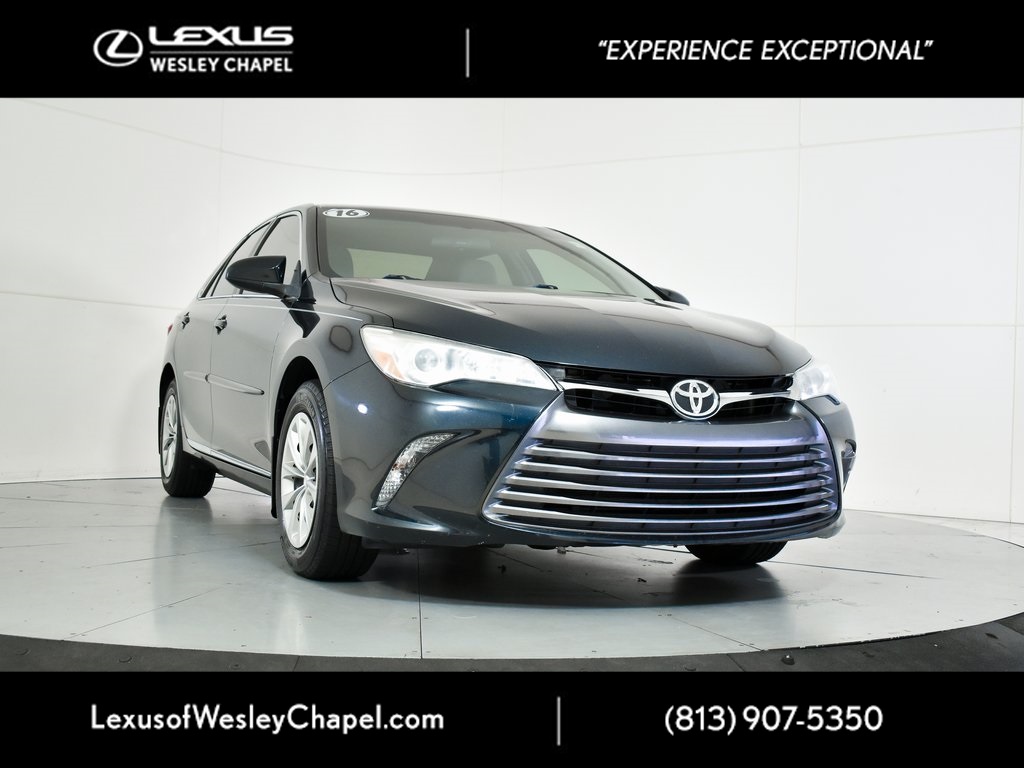 2016 Toyota Camry LE