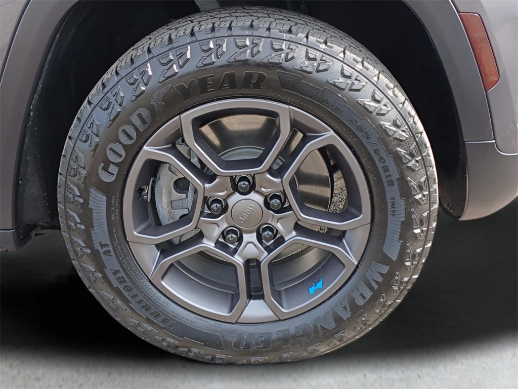 2023 Jeep Grand Cherokee Trailhawk 4xe photo 25