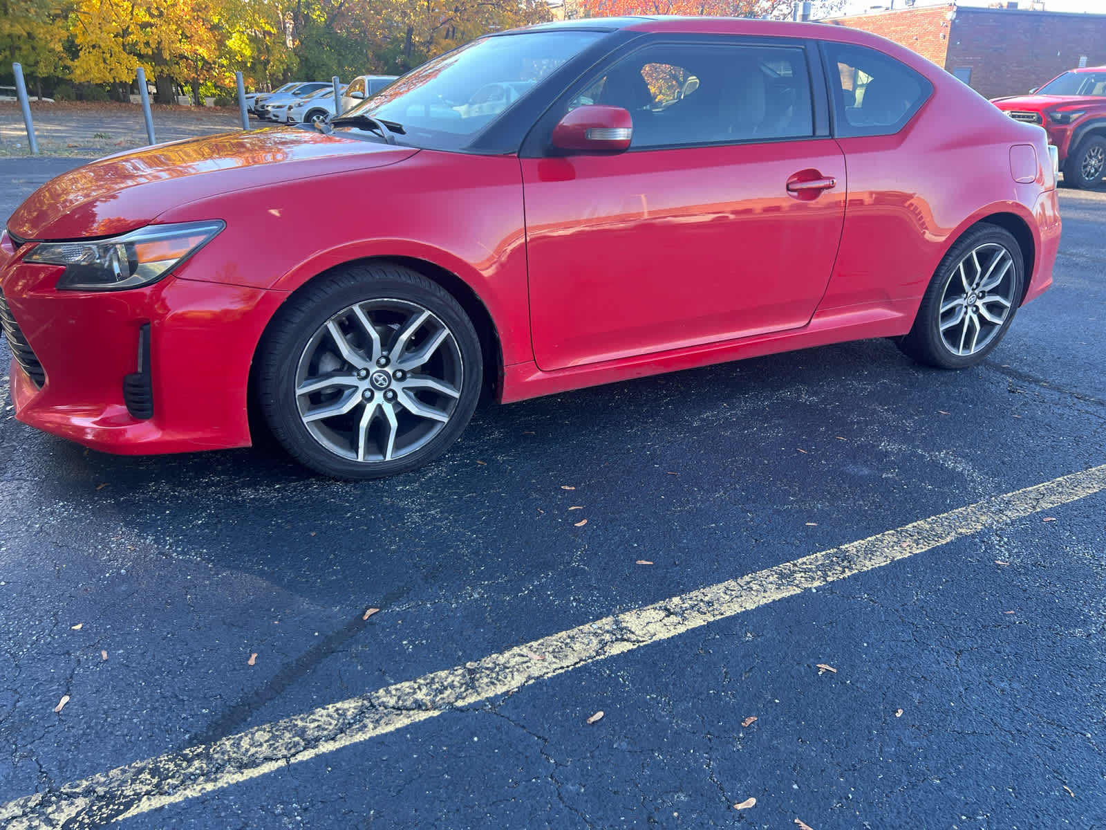 Used 2014 Scion tC Base with VIN JTKJF5C77E3077598 for sale in Cleveland Heights, OH