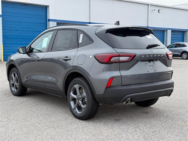 2025 Ford Escape ST-Line photo 3