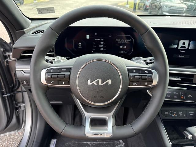 2026 Kia K5 GT photo 8