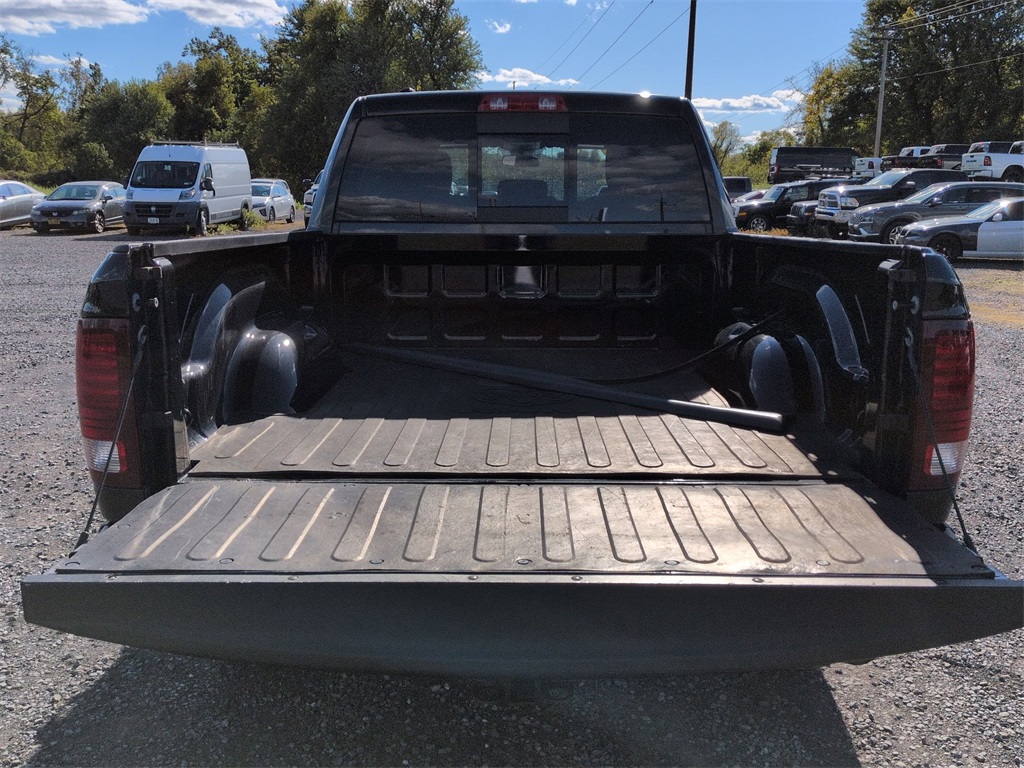 2021 Ram 1500 Classic Warlock photo 4