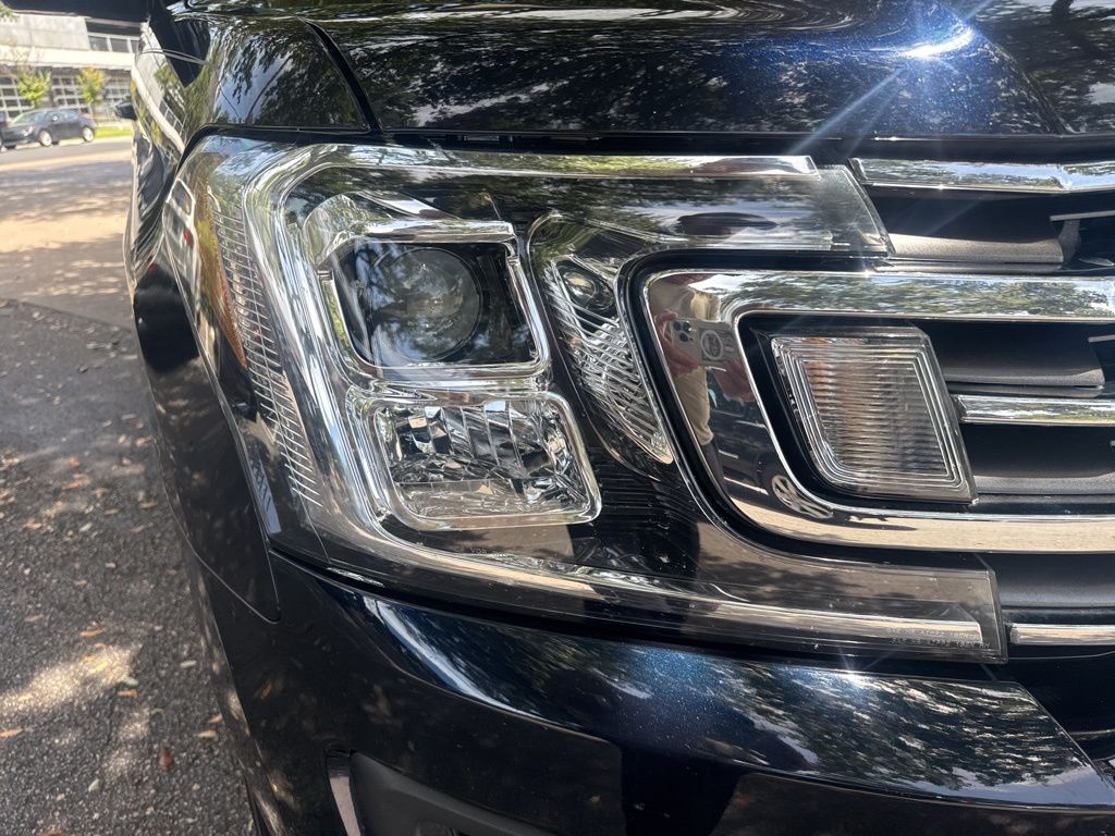 2021 Ford Expedition MAX XLT photo 27