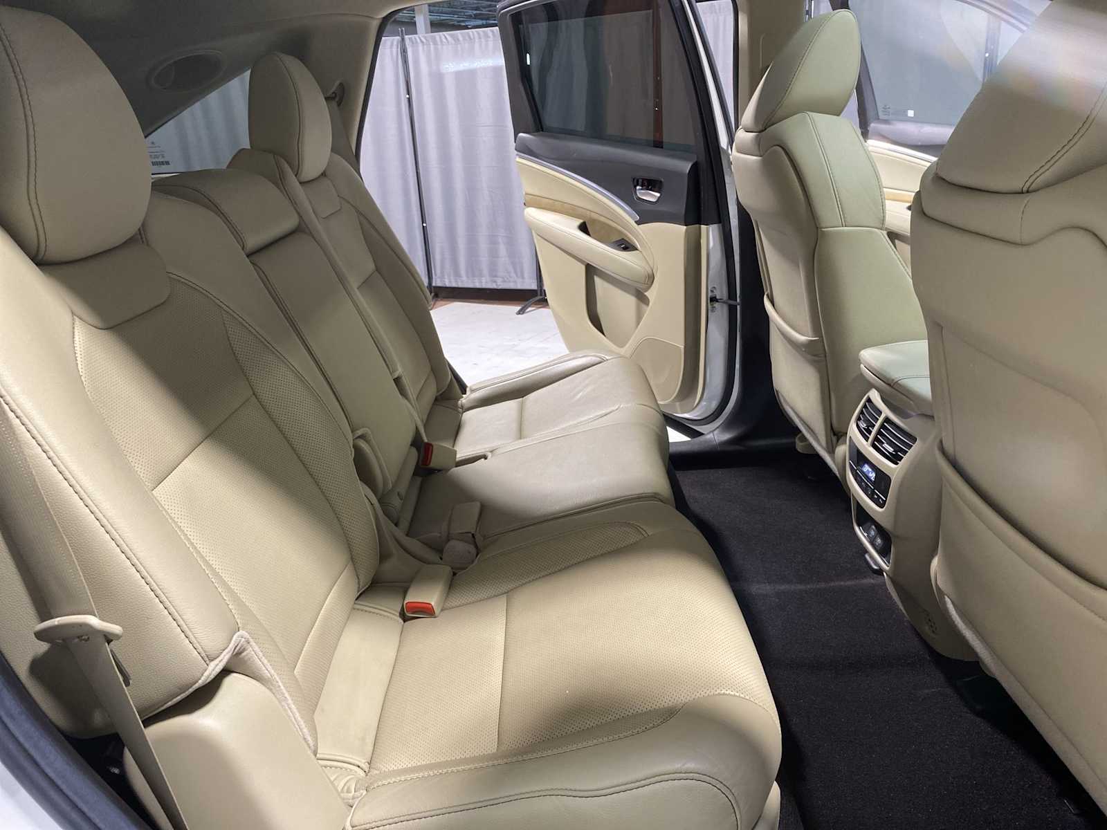 2020 Acura MDX Technology SH-AWD photo 13