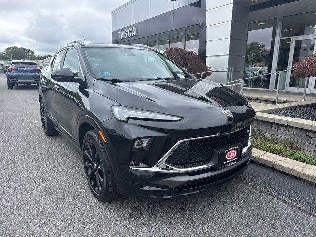 2025 Buick Encore GX Sport Touring's photo