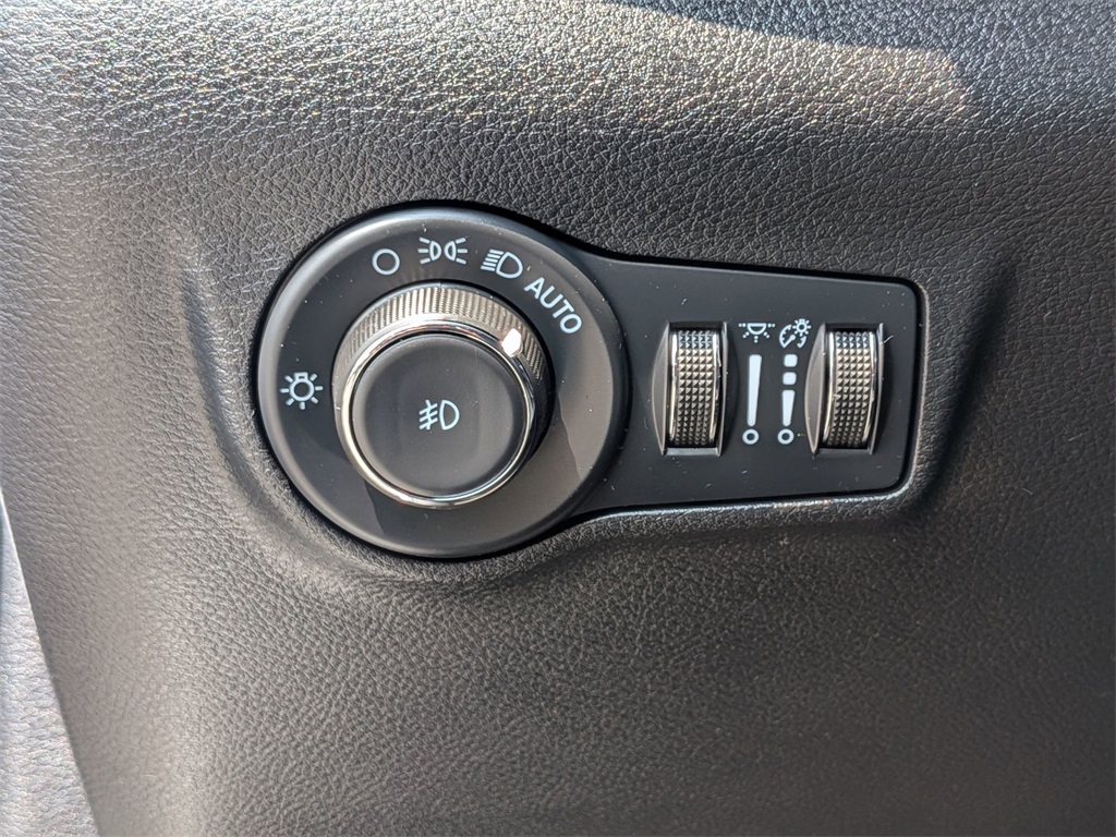 2022 Jeep Compass Limited photo 10