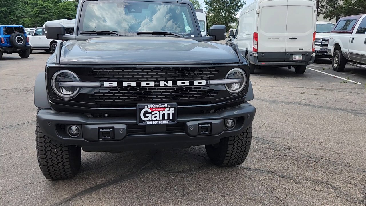 2025 Ford Bronco Badlands photo 15