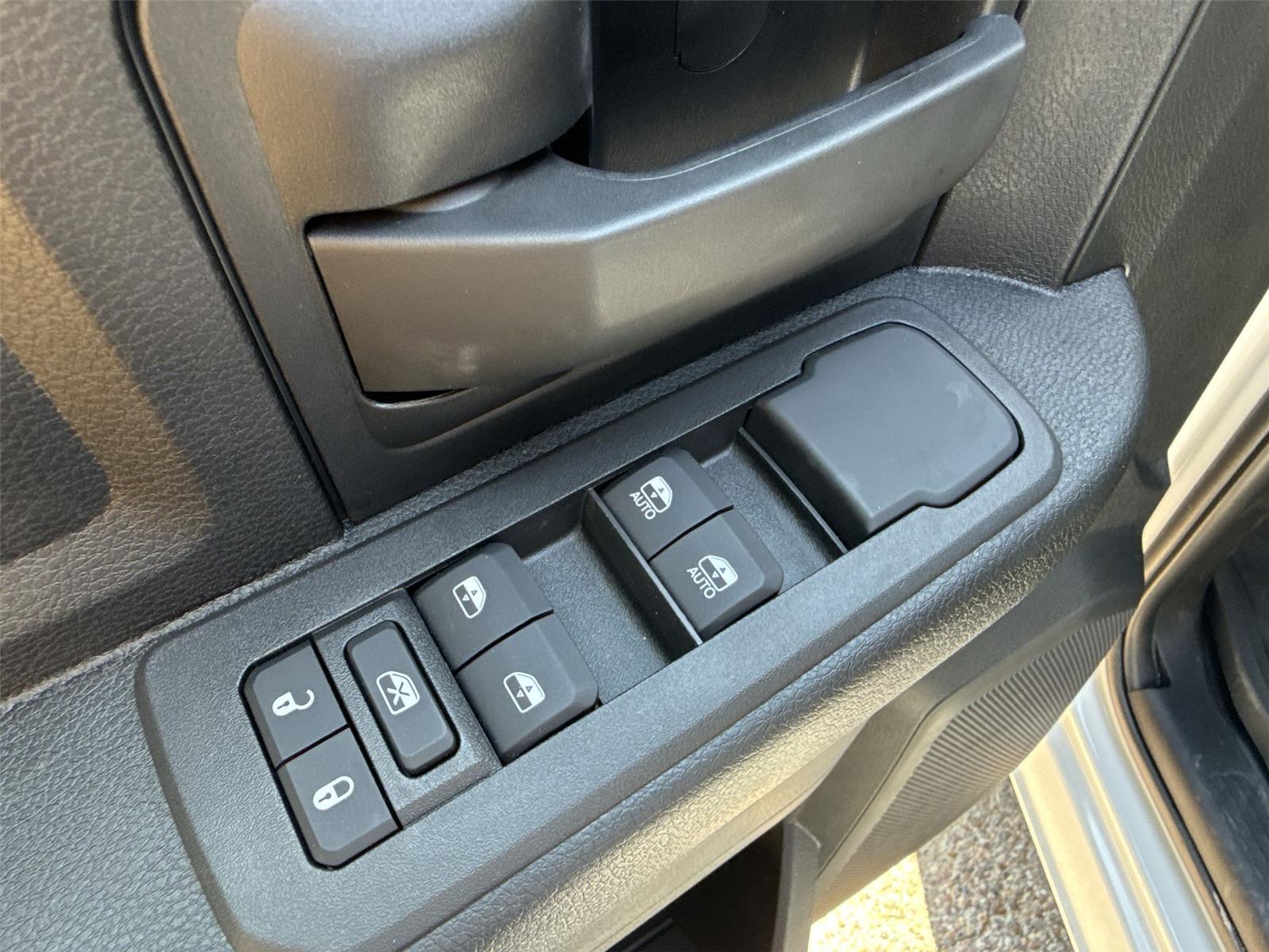 2026 Ram 2500 Tradesman photo 12