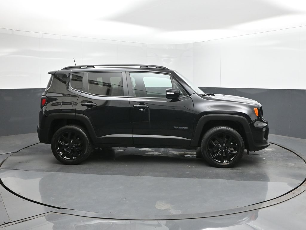 2023 Jeep Renegade Altitude photo 17