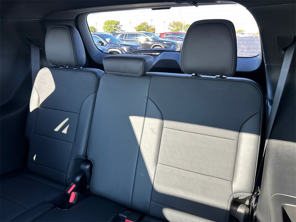 2026 Buick Enclave Preferred photo 31
