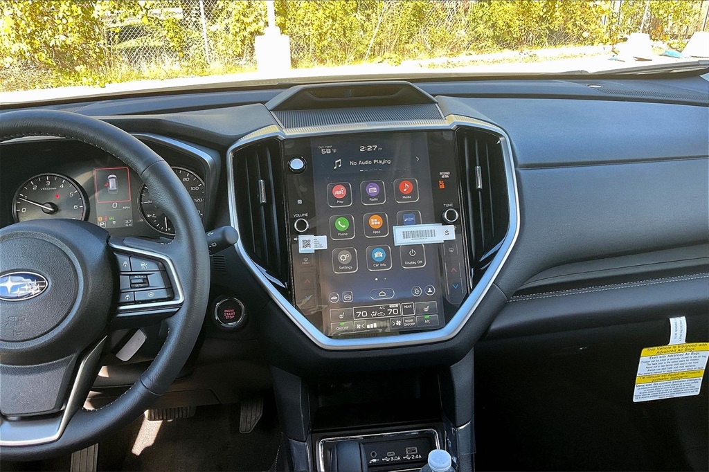 2025 Subaru Ascent Limited photo 4