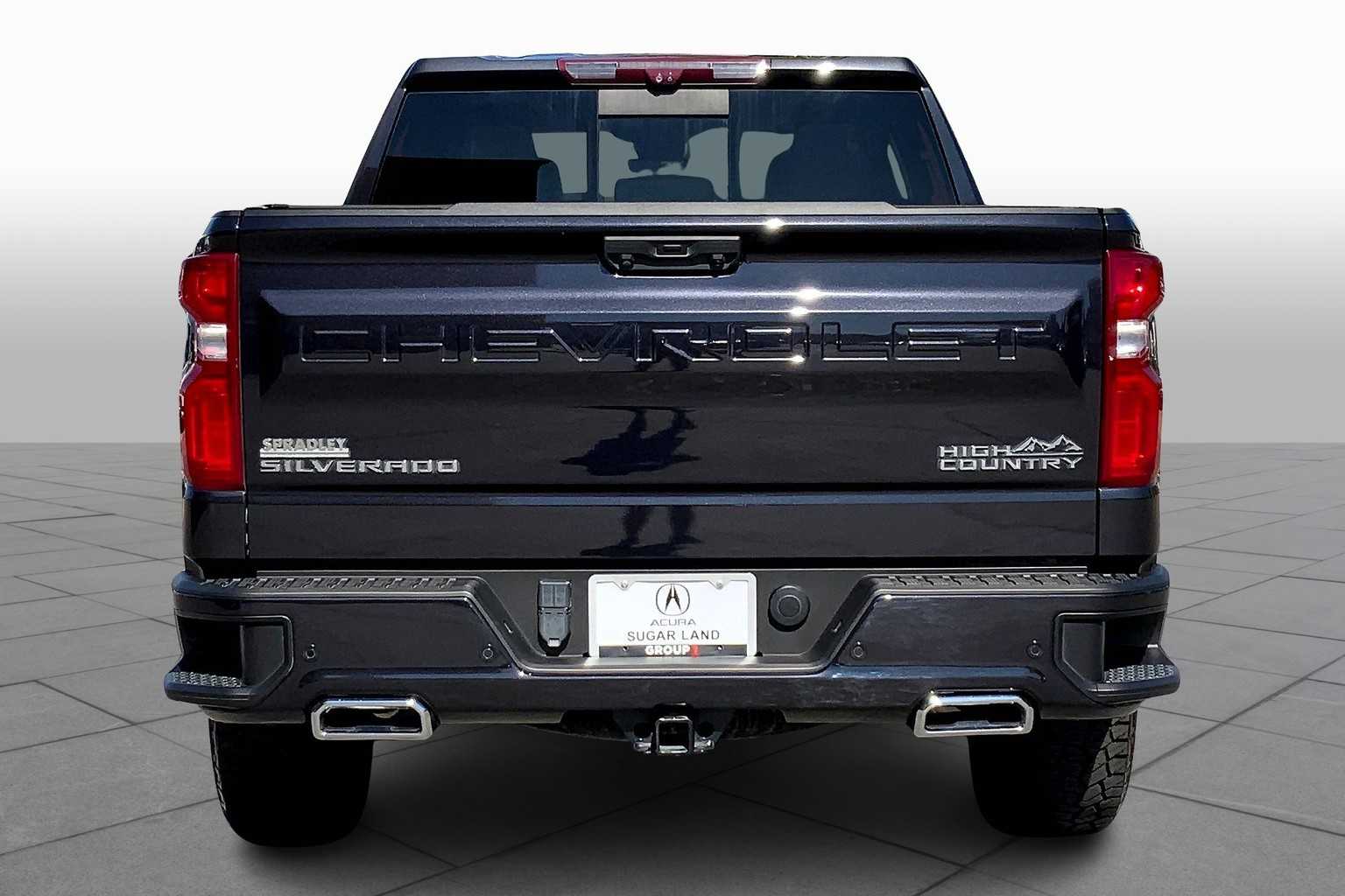 2022 Chevrolet Silverado 1500 High Country photo 4