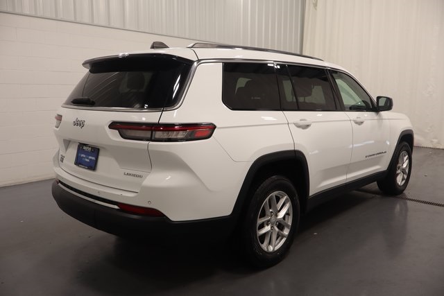 2023 Jeep Grand Cherokee Laredo photo 8