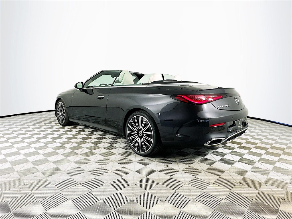 2026 Mercedes Benz CLE 300 4MATIC Cabriolet photo 5
