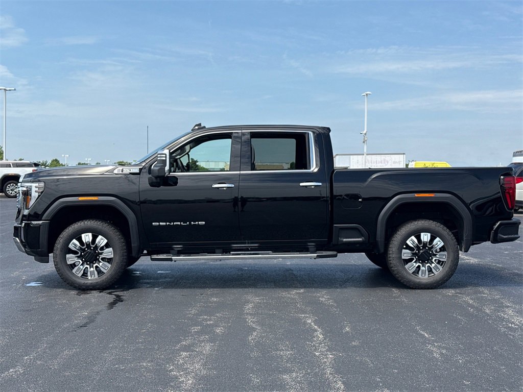 2025 Gmc Sierra 2500 HD Denali photo 2