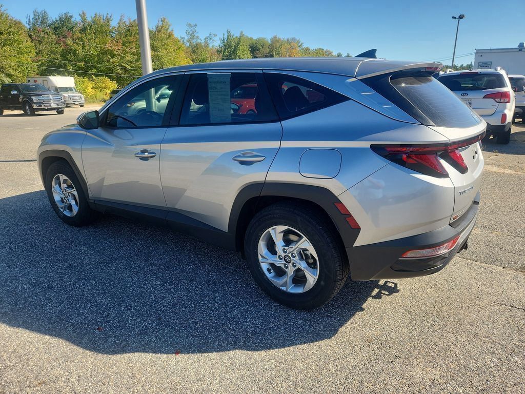 2024 Hyundai Tucson SE photo 4