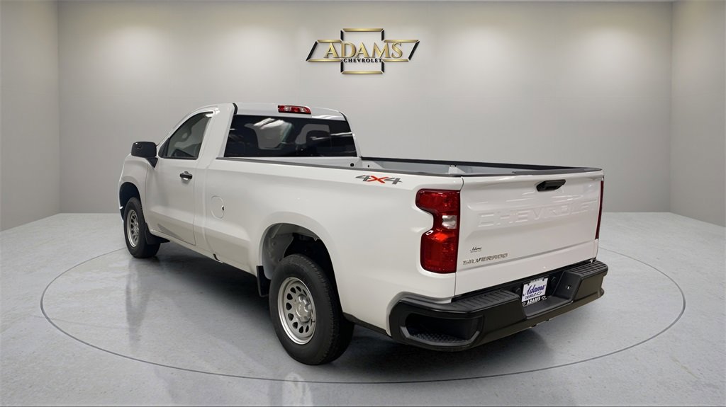 2025 Chevrolet Silverado 1500 photo 3