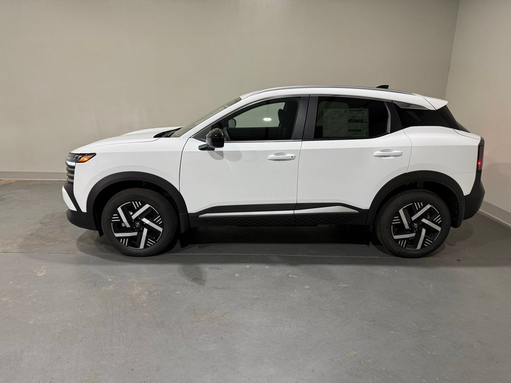 2026 Nissan Kicks SV photo 4