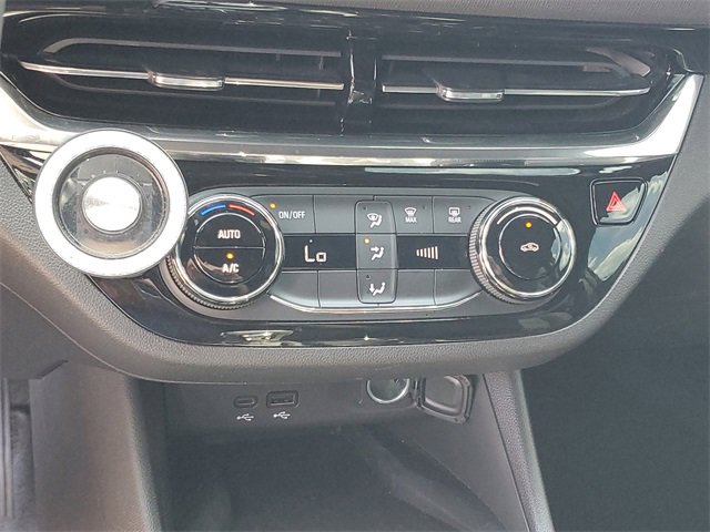 2025 Buick Envista ST photo 18