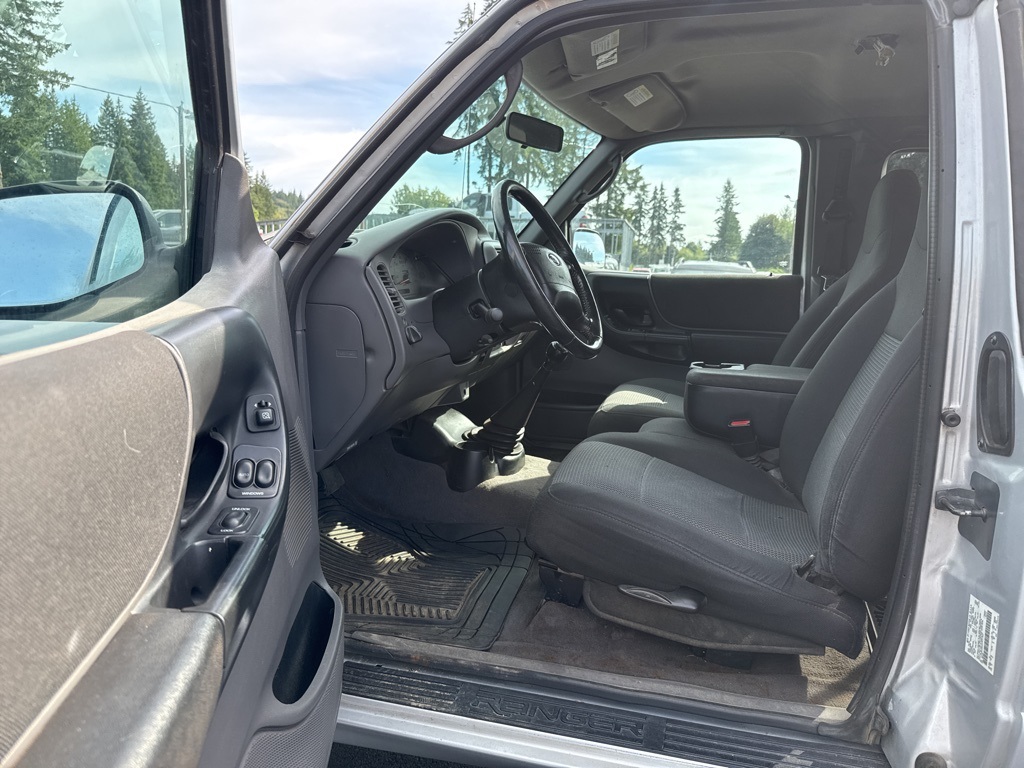 2003 Ford Ranger XLT photo 9