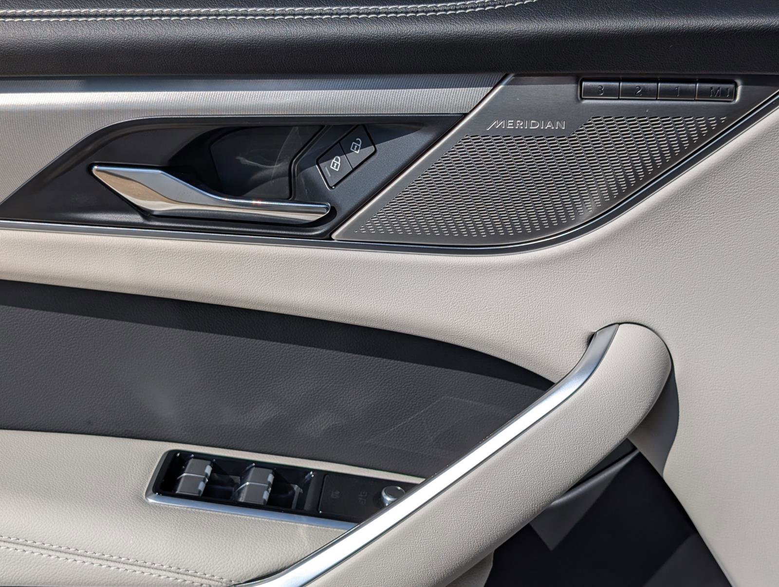 2026 Jaguar F-PACE P250 R-Dynamic S photo 20