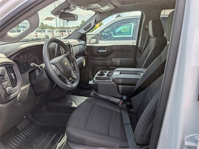 2026 Chevrolet Silverado 1500 photo 6