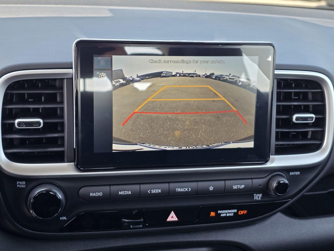 2026 Hyundai Venue SE photo 27