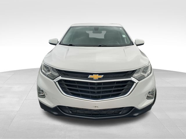2018 Chevrolet Equinox LT photo 2