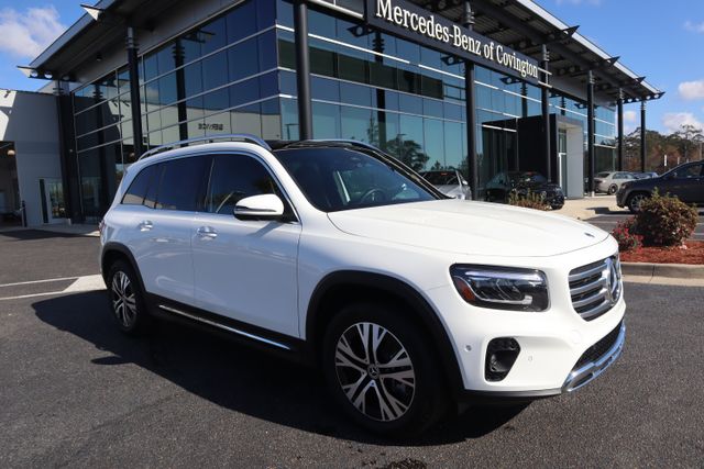 2025 Mercedes-Benz GLB Base's photo