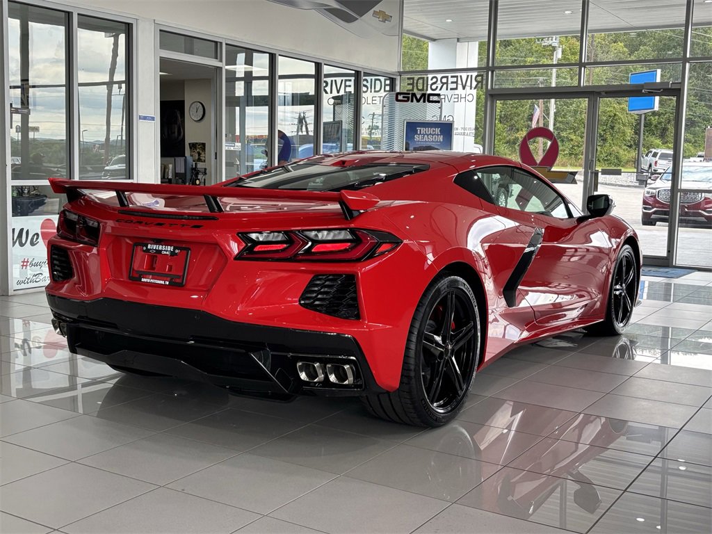 2026 Chevrolet Corvette Stingray 3LT photo 9