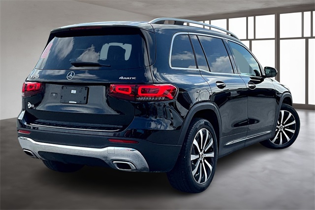 2021 Mercedes Benz GLB 250 4MATIC photo 3