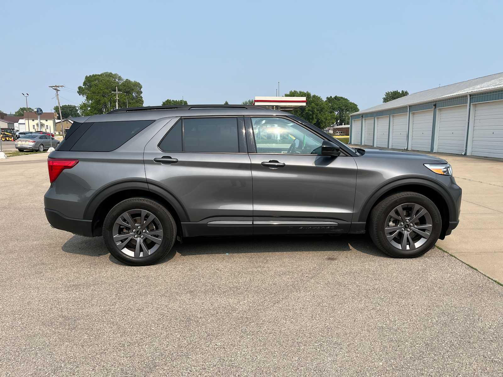 2023 Ford Explorer XLT photo 5