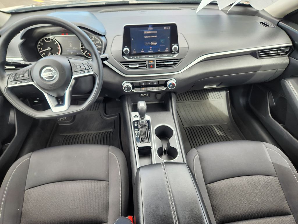 2022 Nissan Altima 2.5 SV photo 15