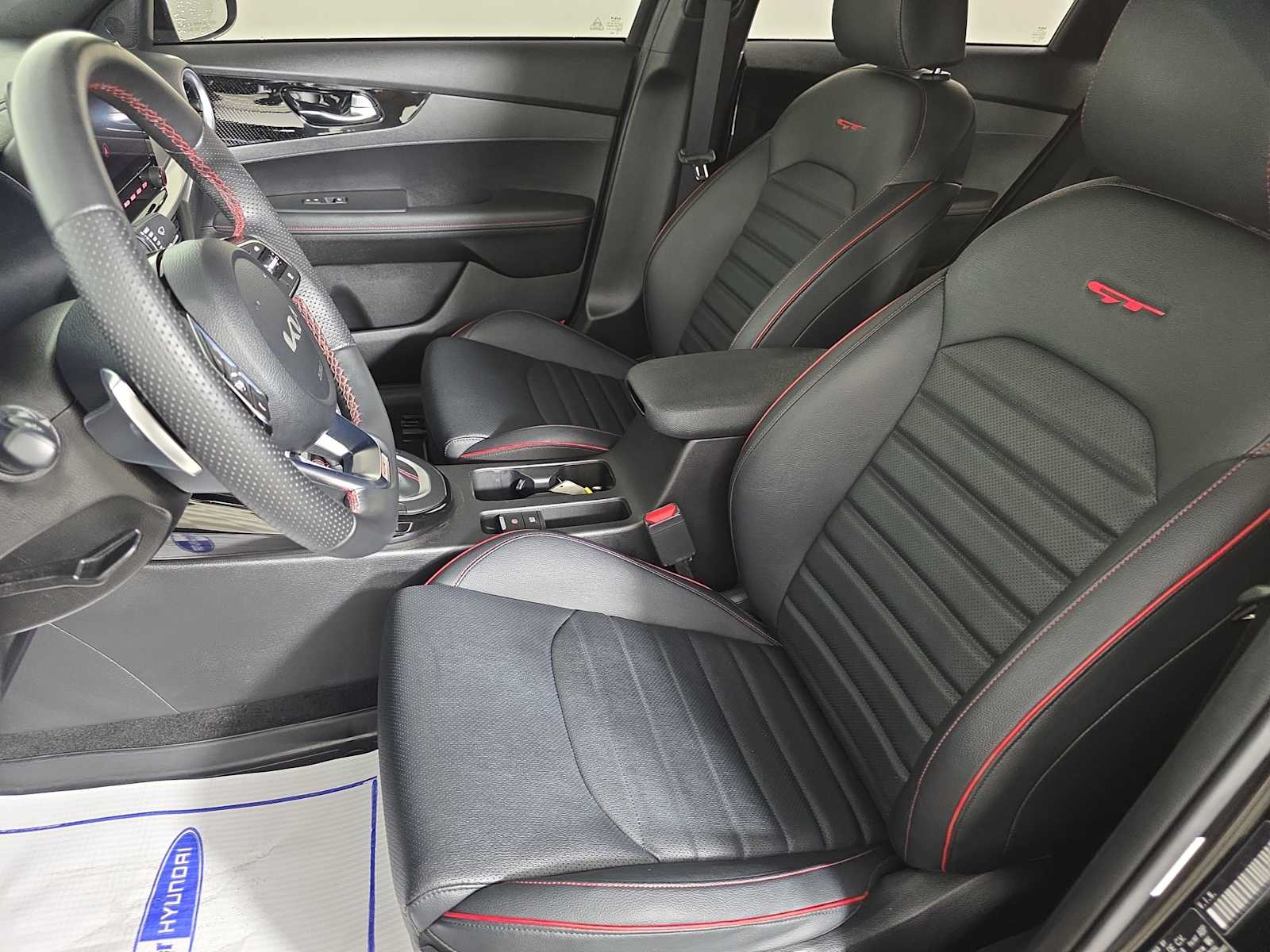 2023 Kia Forte GT photo 23