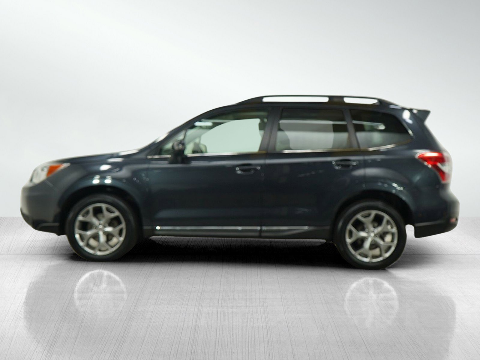 Used 2016 Subaru Forester i Touring with VIN JF2SJAVC7GH416283 for sale in South Saint Paul, Minnesota