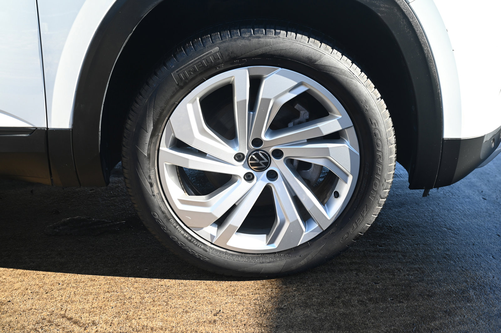 2021 Volkswagen Atlas SE Technology photo 13